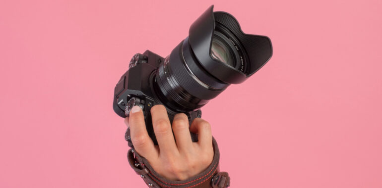 A digital photography degree helps students explore various fields of arts