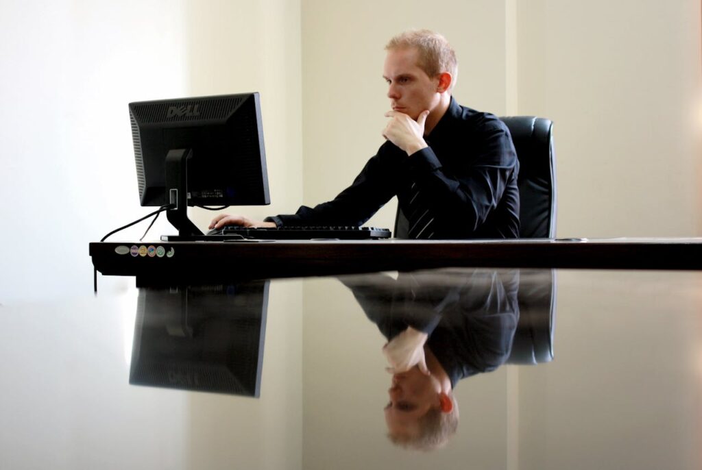 Aim for better job opportunities with entrepreneur certificates