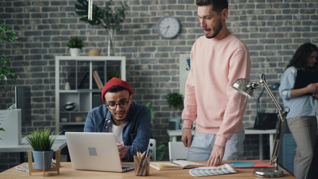 Build the skills you need easily through online entrepreneurial courses