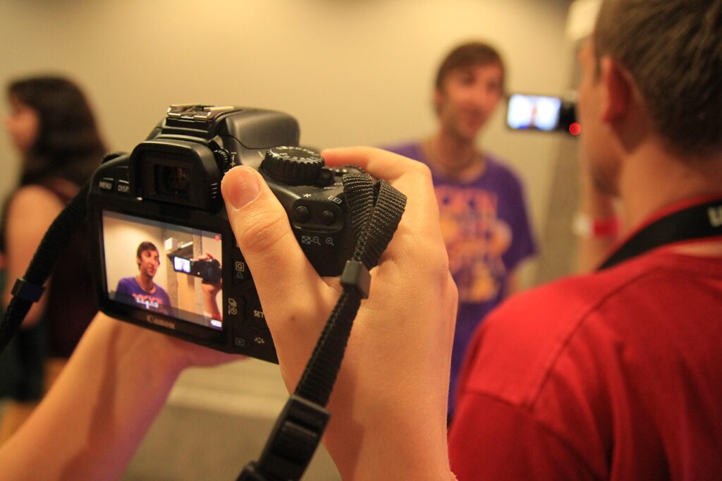 Explore the factors that determine event photography rates