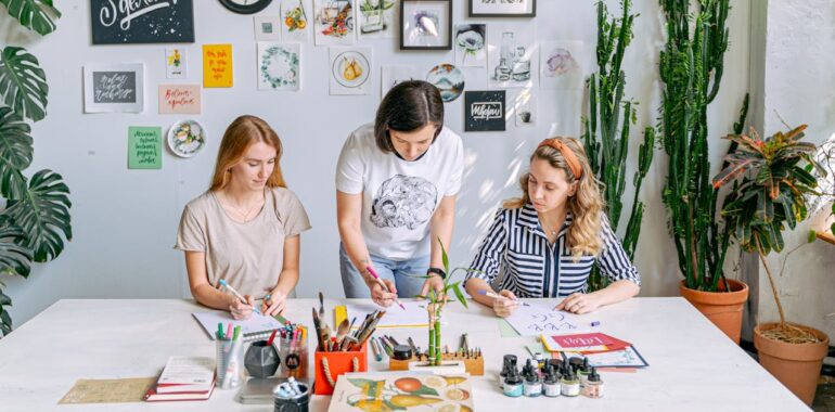 cheap art schools offer comprehensive education and training