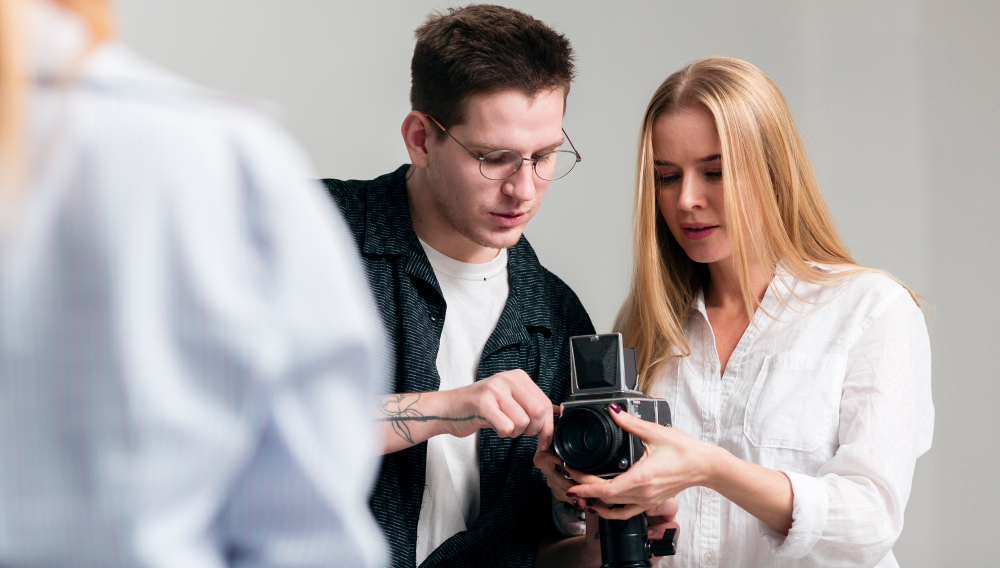 Check out what do you need to become a photographer  